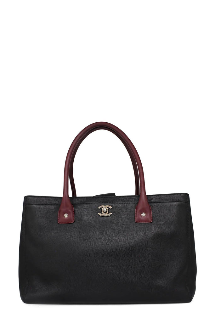 Executive Cerf Tote with Strap Maroon Black - CHANEL