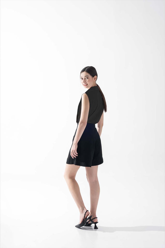 Pleat Front Shirt In Black - CAELI ECO LUXE