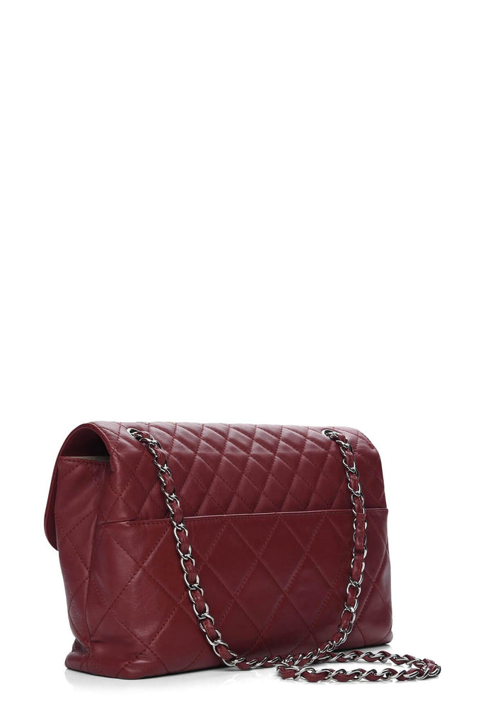In The Business Flap Bag Dark Red - CHANEL