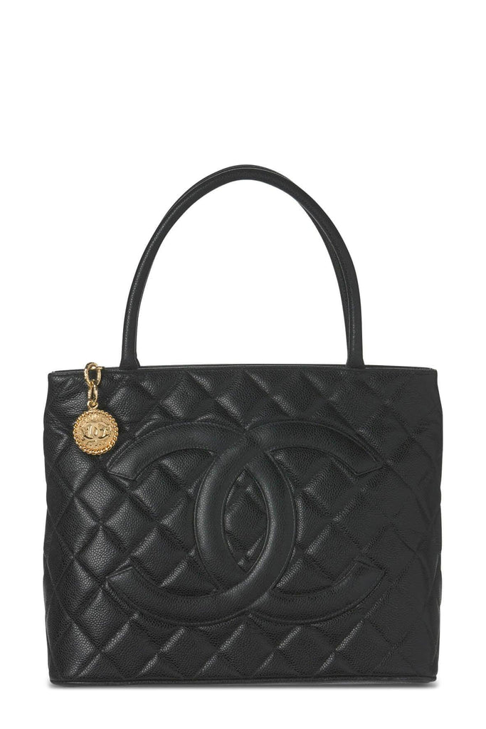 Quilted Caviar Medallion Tote Black - Chanel
