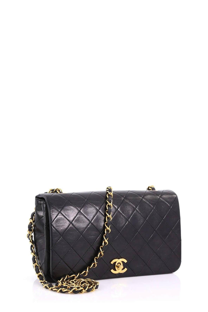 Vintage Quilted Lambskin Full Flap CC Turn Lock Black with Gold Hardware - Chanel
