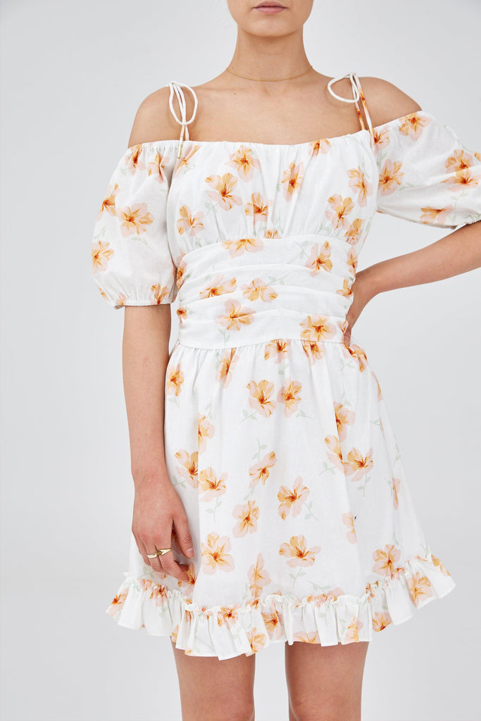 Floria Short Sleeves Dress in Ivory Floral - Finders Keepers