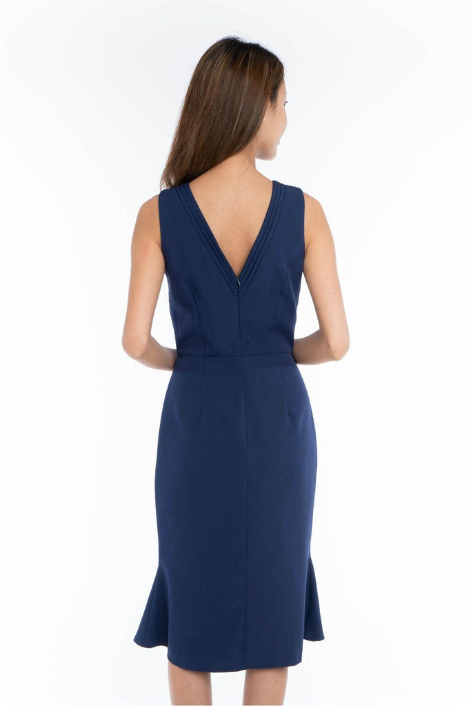 Front-slit A-line Dress with V Back Pleated Detail Navy - Mint Ooak X Style Theory